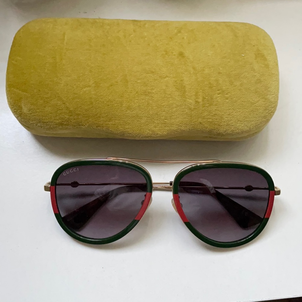 GUCCI sunglasses